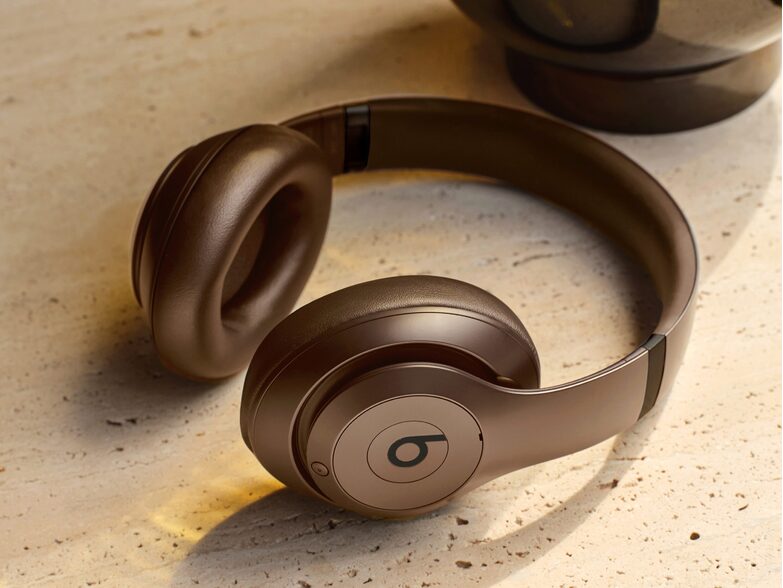 Beats Studio Pro, Wireless Over-Ear-Headset, Bluetooth, espresso