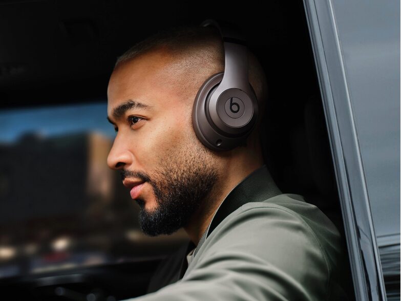 Beats Studio Pro, Wireless Over-Ear-Headset, Bluetooth, espresso