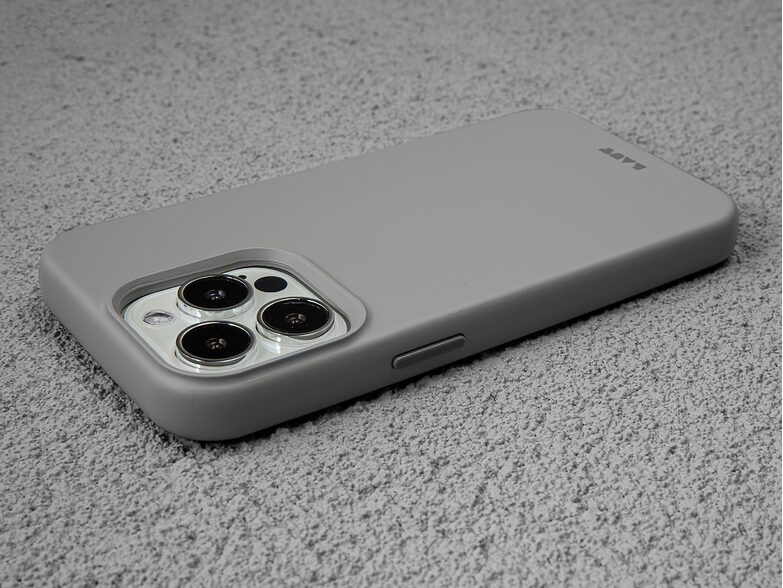 LAUT HUEX, Schutzhülle für iPhone 13 Pro, mit MagSafe, grau