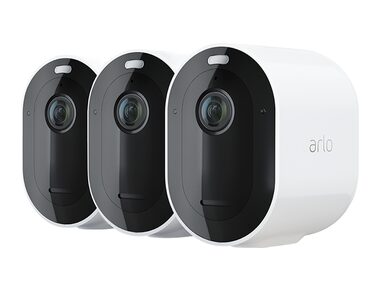 Arlo Pro 4 Spotlight Kamera