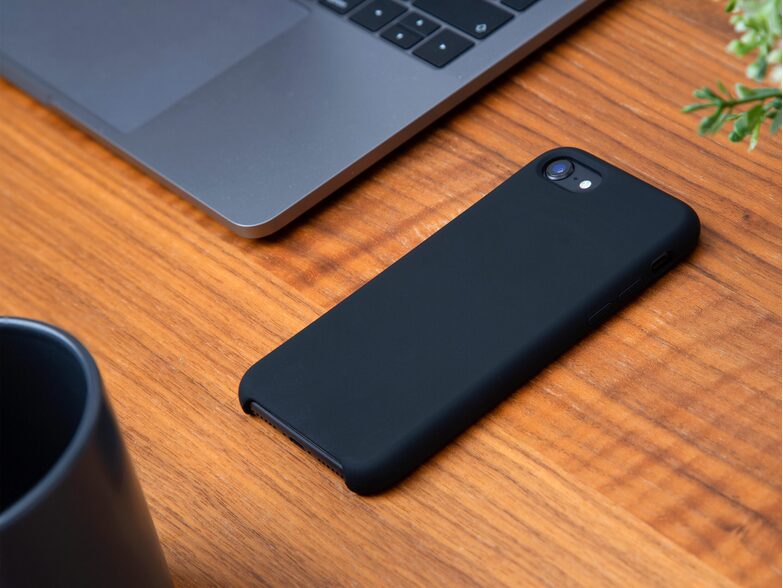 Networx Silikon Case, Schutzhülle für iPhone 7/8/SE, schwarz