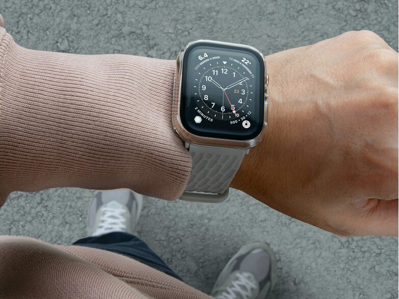 LAUT SHIELD Watch Case, Schutzhülle für Apple Watch 40 mm, transparent