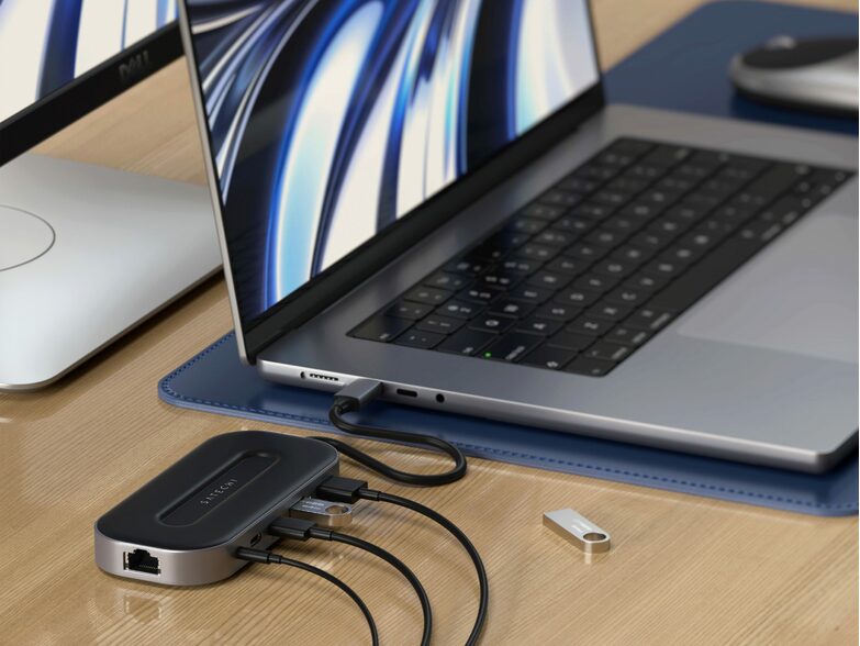 Satechi USB 4 Multiport W2.5G Ethernet Adapter, HDMI/USB-A/USB-C, spacegrau
