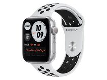 Apple Watch Nike Series 6, 44 mm, Aluminum, Sportarmband