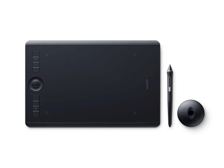 Wacom Intuos Pro M, Stift und Touch-Grafiktablet, USB/Bluetooth, schwarz